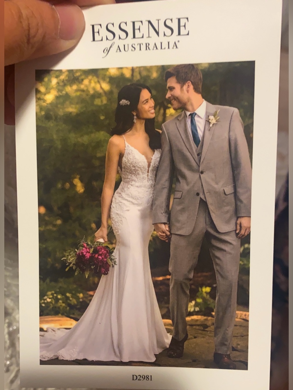 Essence of Australia D2981 Wedding Dress in USA 16, AUS 18, brand new unaltered
